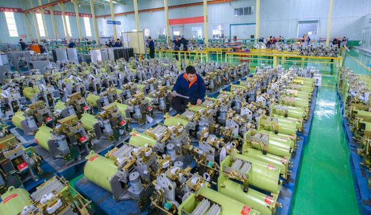 熱烈祝賀泰和電力獲得泰安市“科技創新型企業50強”、“泰山區工匠”、“泰山區工人先鋒号”三項殊榮